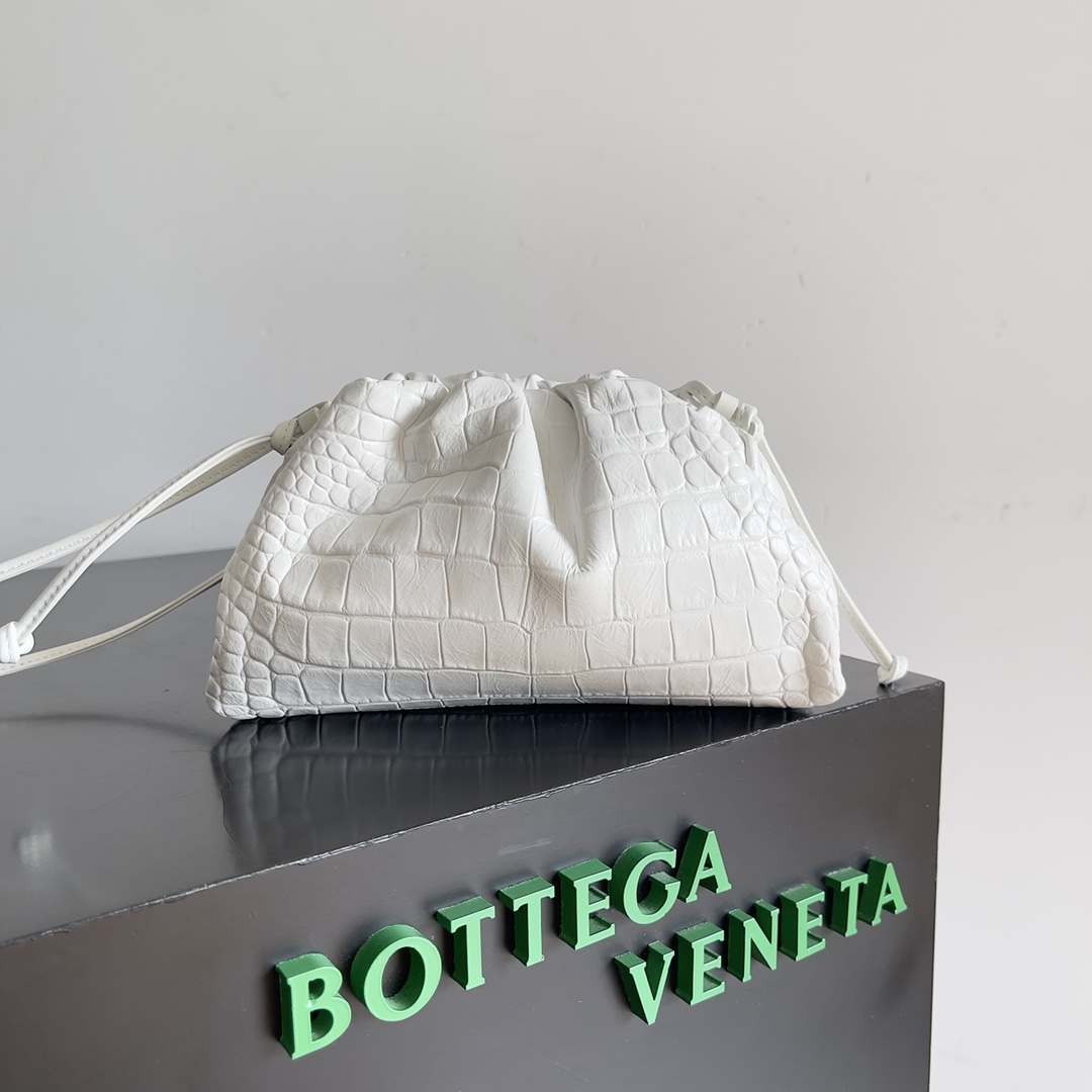 bo*te*ga Ve*ne*ta the pouch bag-23*15*5cm
