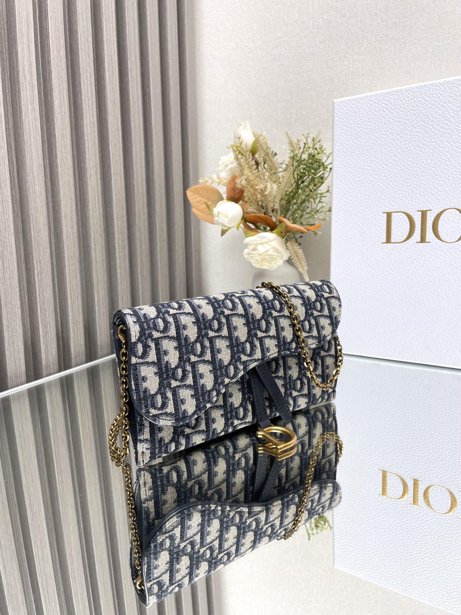 D*or wallet on chain-19*9.5*3cm