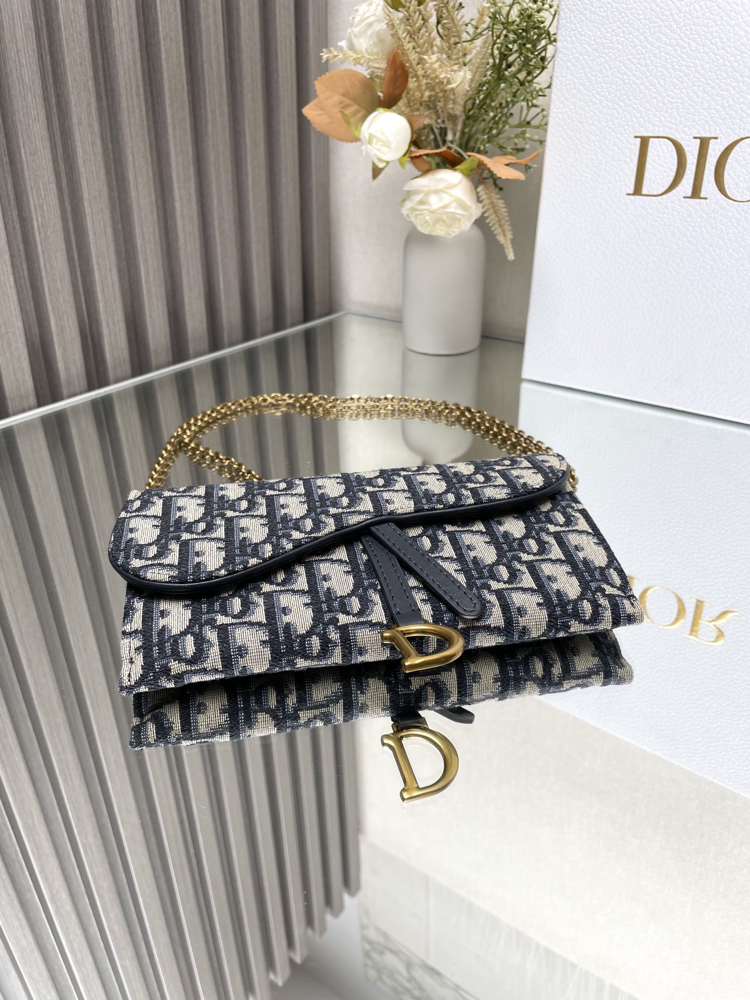 D*or wallet on chain-19*9.5*3cm