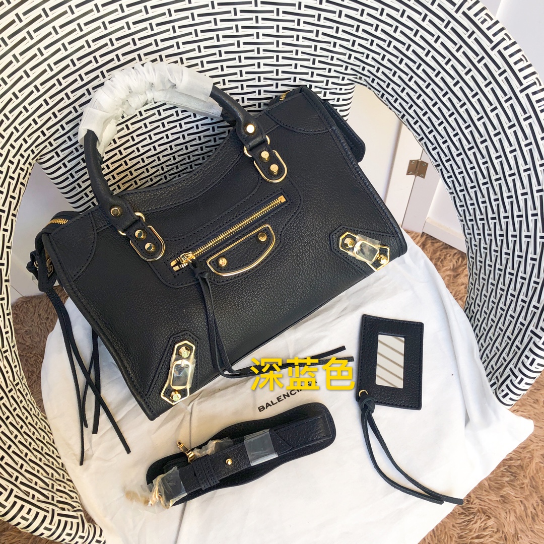 Ba*len*cia*ga graffiti classic city