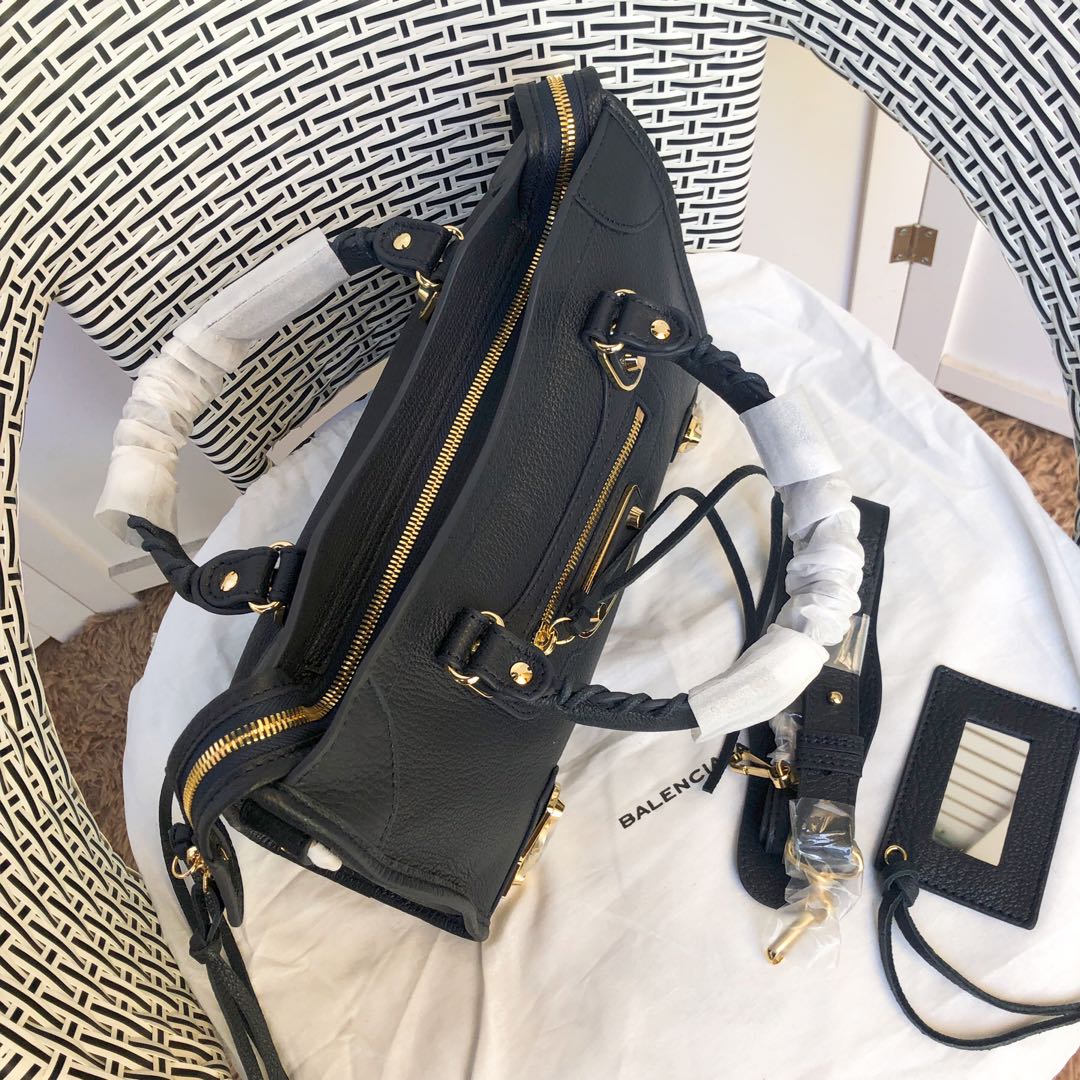 Ba*len*cia*ga graffiti classic city