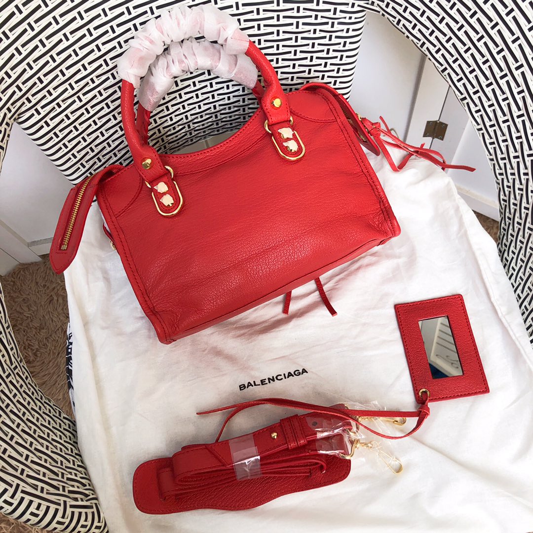 Ba*len*cia*ga graffiti classic city