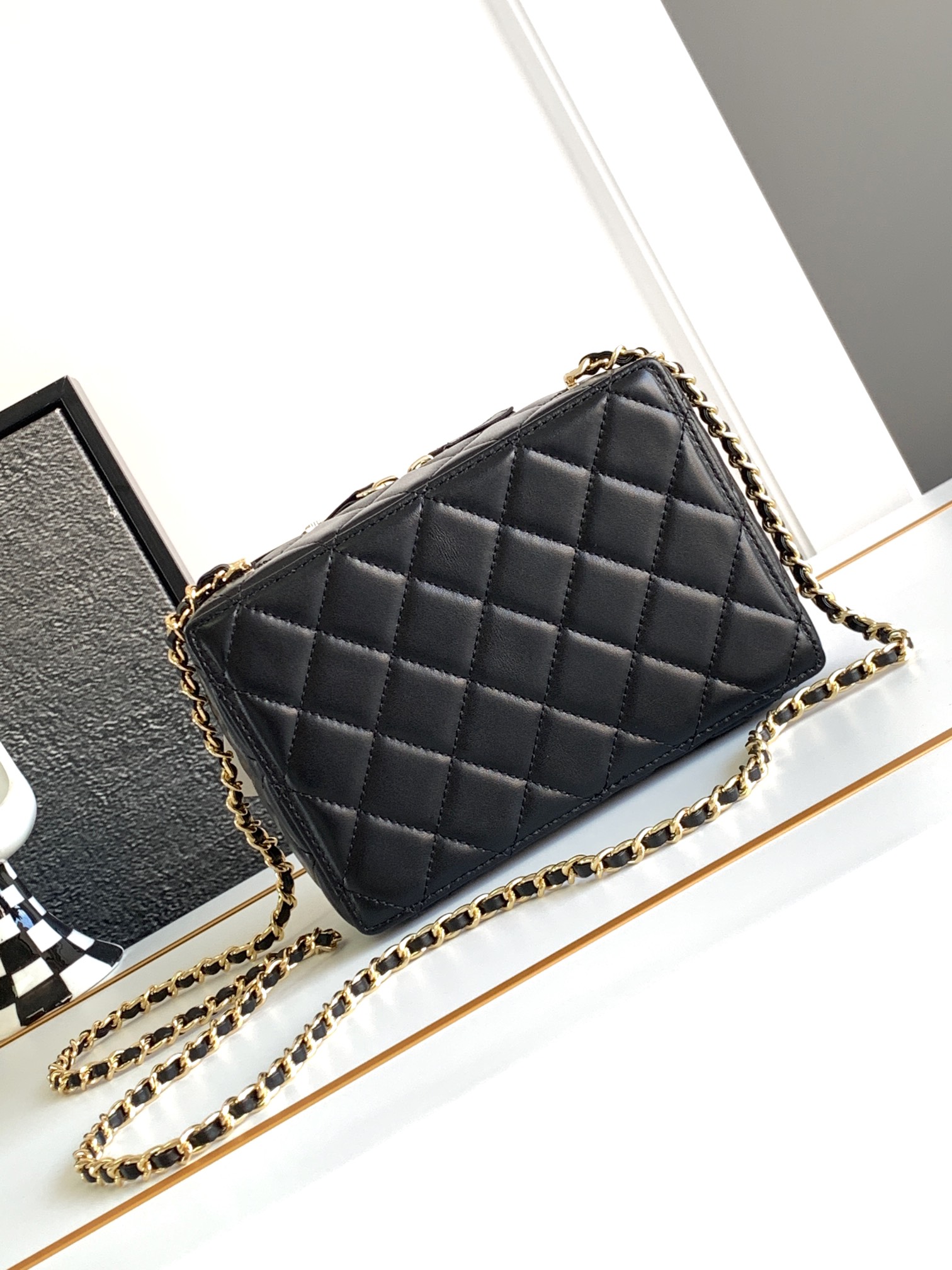 Ch@nel Vintage Camera Bag-18CM