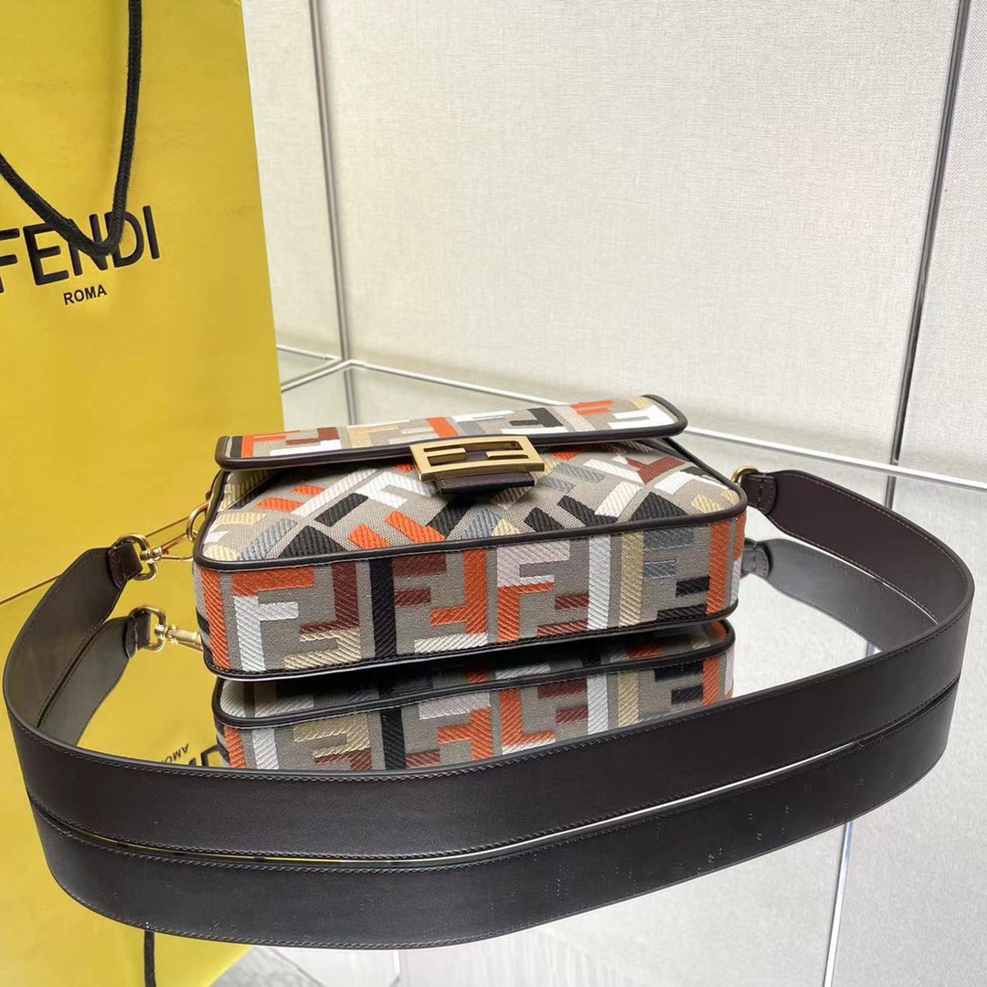 F**di baguette bag-27*15*6cm