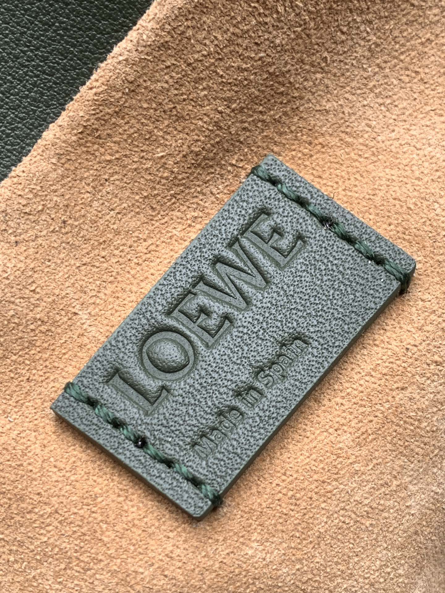 L0ew* flamenco-22.5*18*9cm