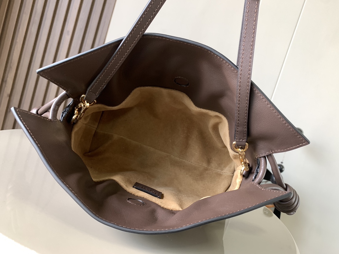 L0ew* flamenco-22.5*18*9cm