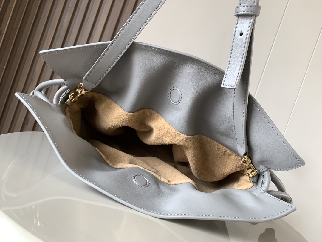 L0ew* flamenco-30*24.5*10.5cm