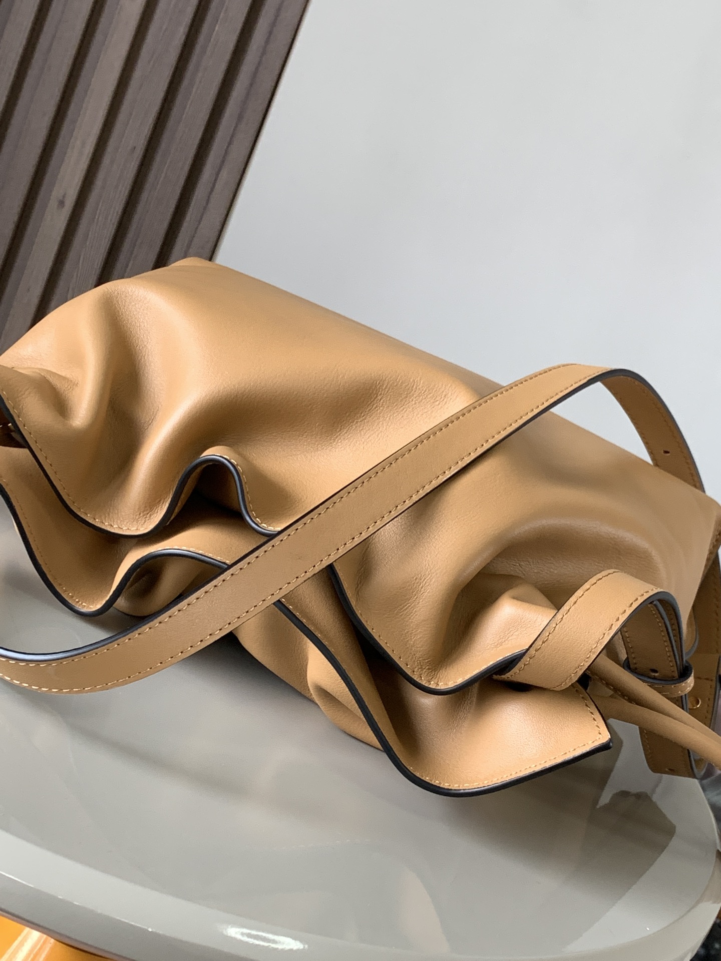 L0ew* flamenco-30*24.5*10.5cm