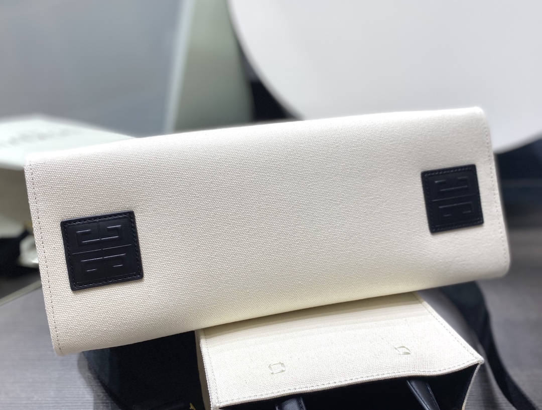 G1uenchy cabas g-tote-37x13x26cm