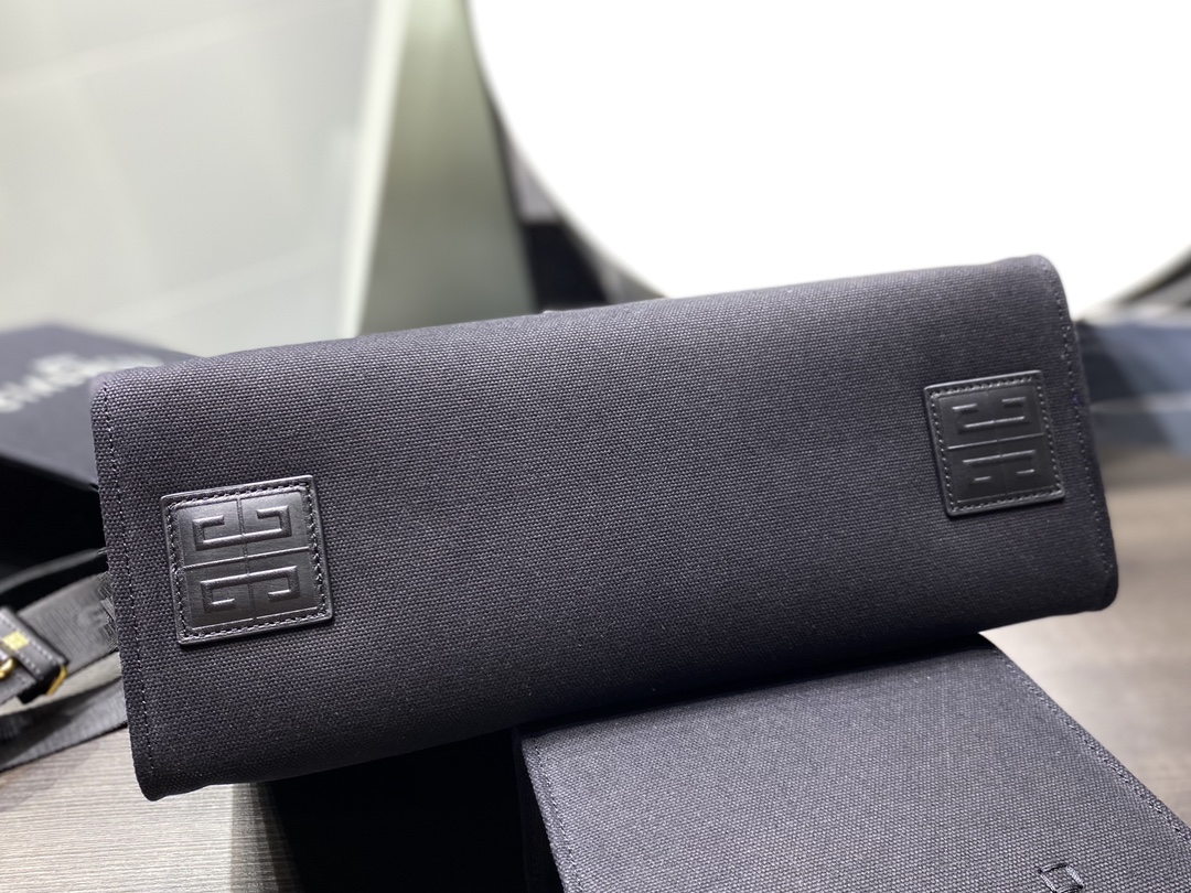 G1uenchy cabas g-tote-37x13x26cm