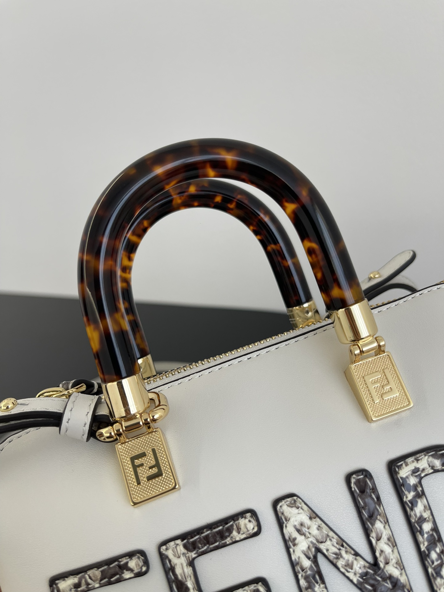 F**di by the way boston-17*8*12cm