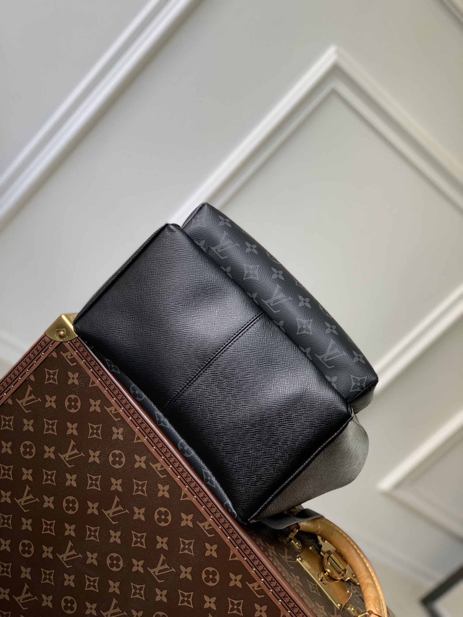 l0*is V*t0n discovery backpsck-m31033-29*38*20cm