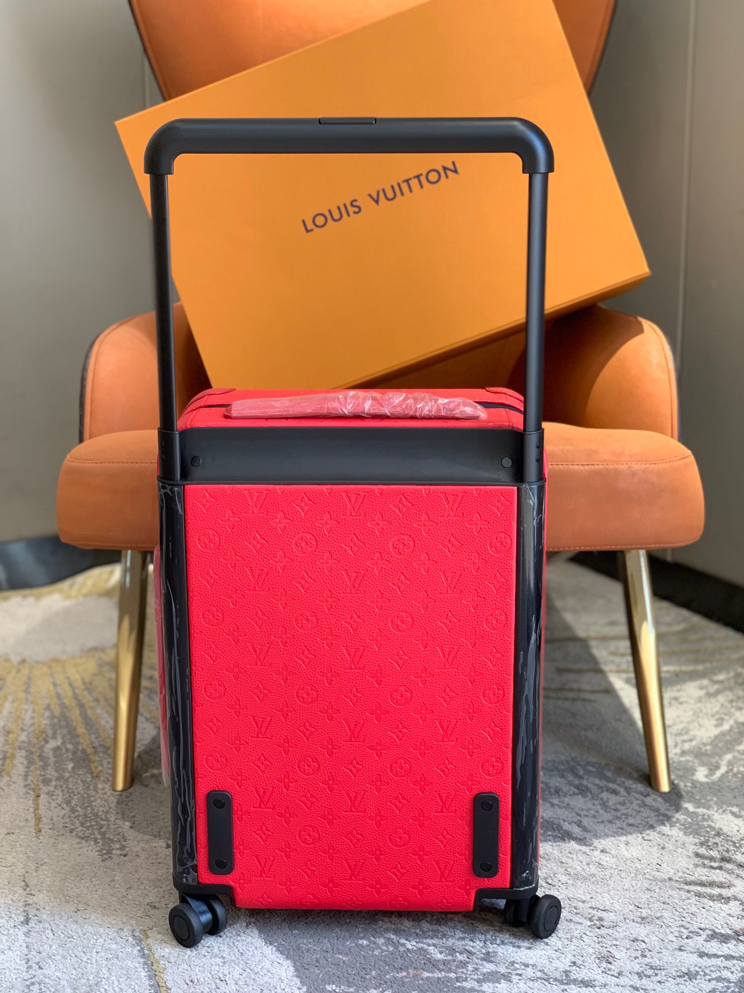 l0*is V*t0n horizon 55-‭38*55*21cm