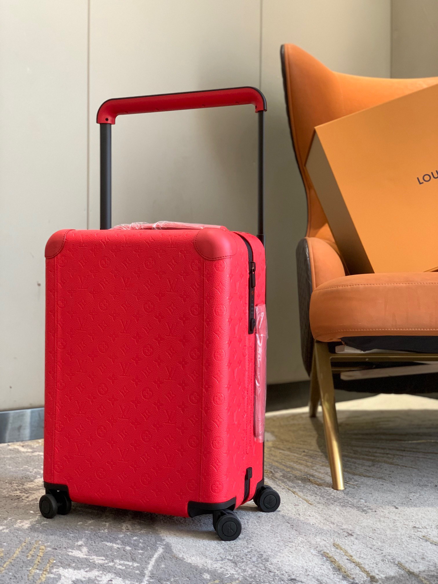 l0*is V*t0n horizon 55-‭38*55*21cm