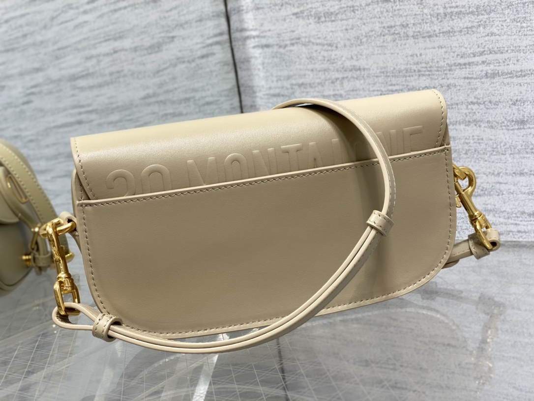 Di0r 30 Bobby Bag-21*5*12CM