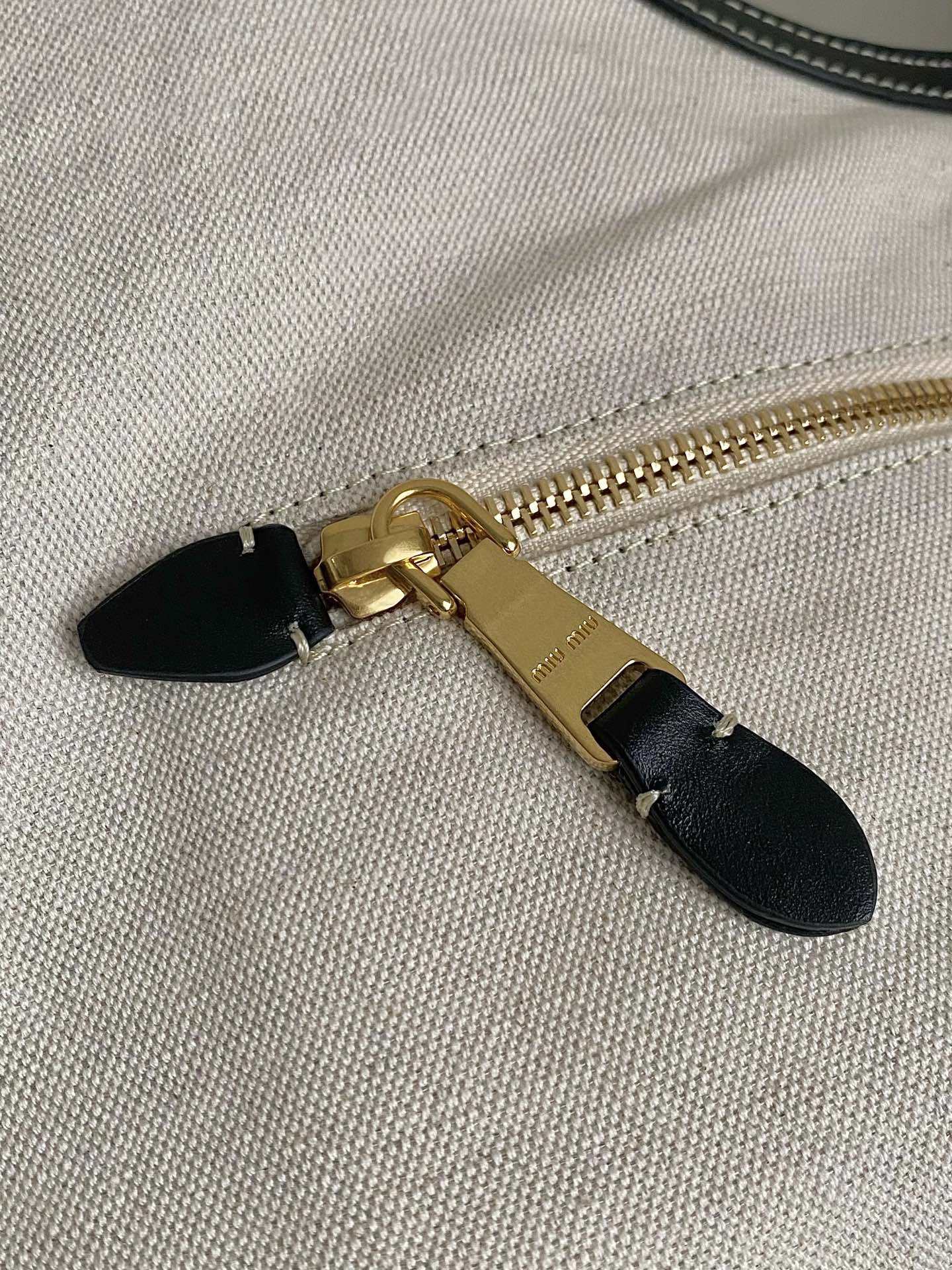 M*um*u tote-40×39×18cm