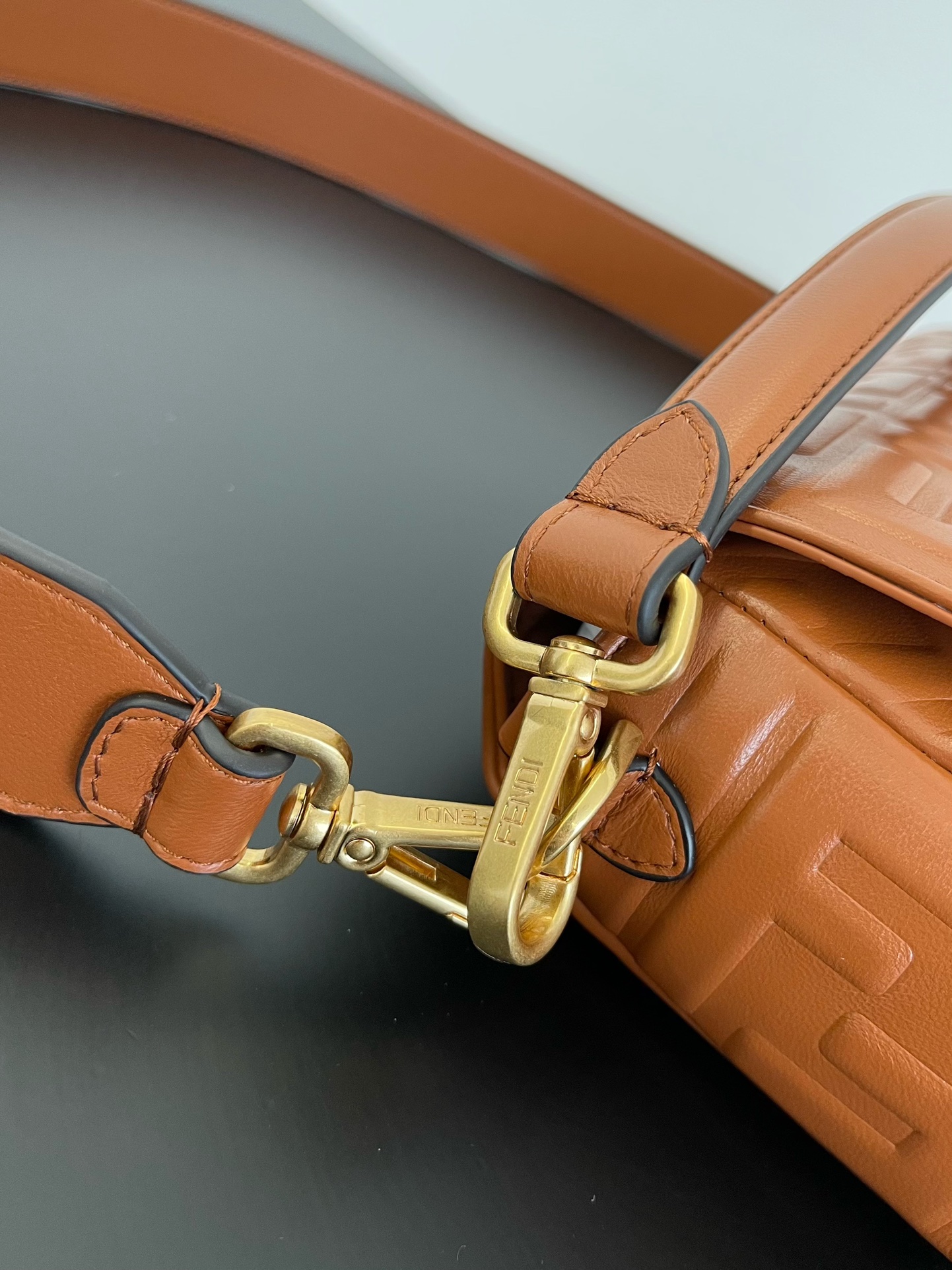 F**di baguette bag-26x15x6cm