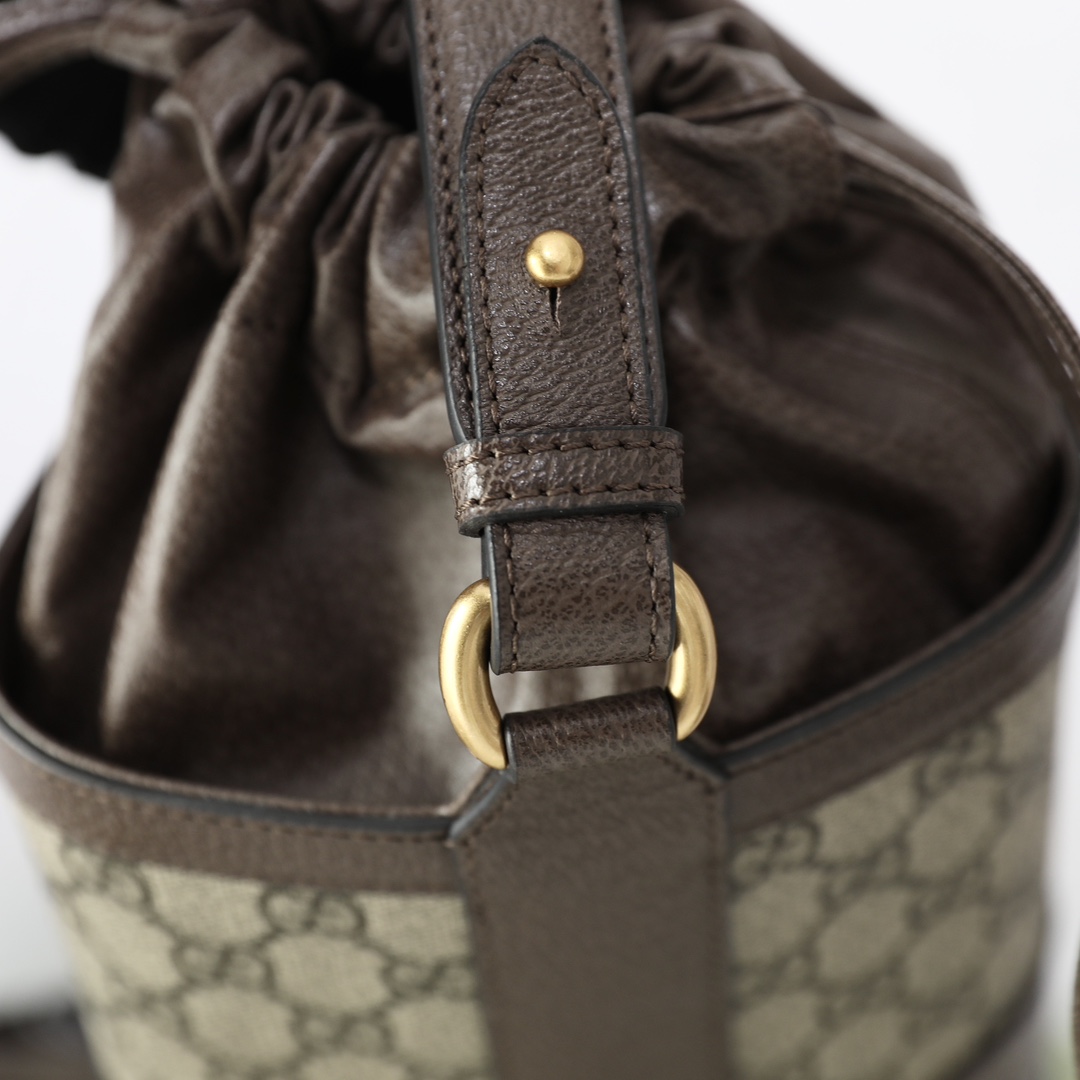 G*u*i ophidia bucket-18 x 16 x 5cm