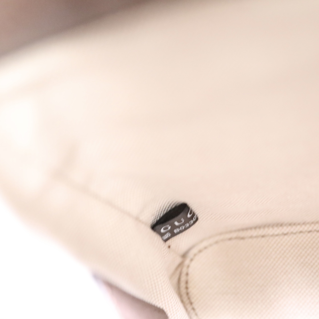 G*u*i ophidia bucket-18 x 16 x 5cm