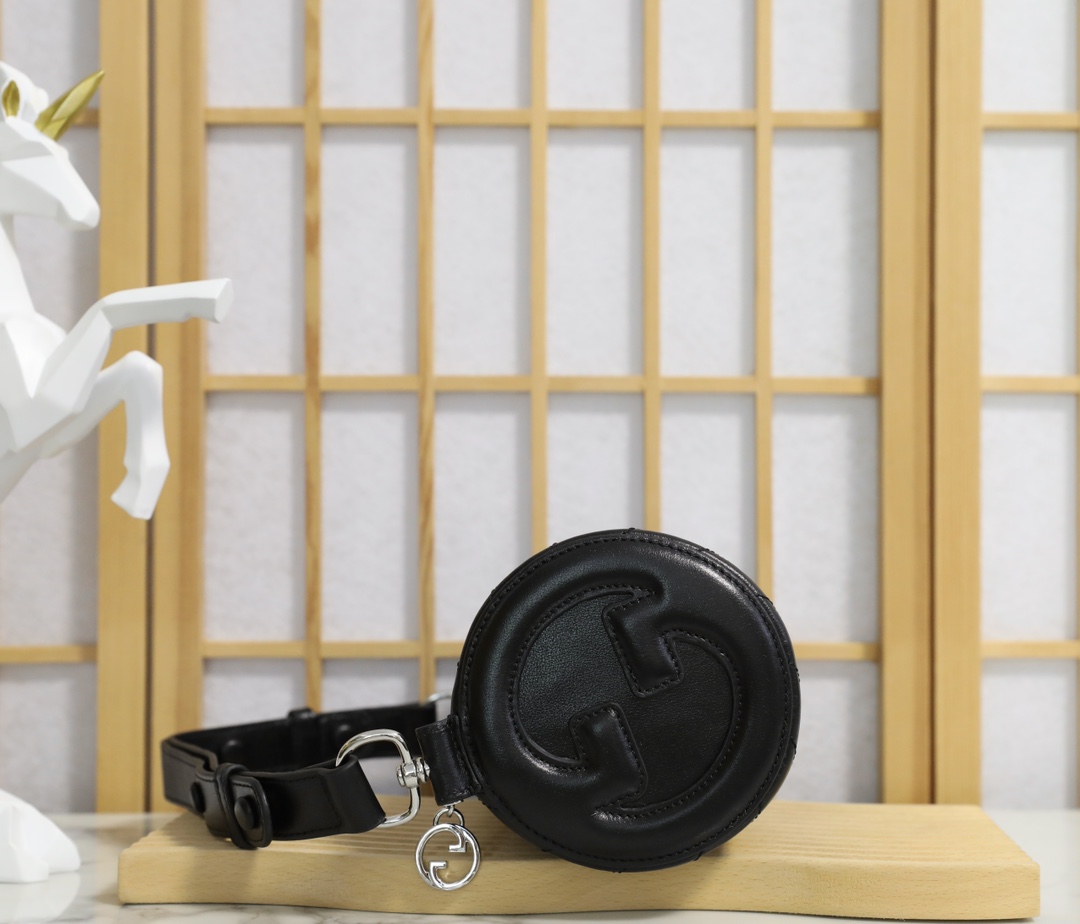 G*u*i blondie shoulder bag-13*25*12cm