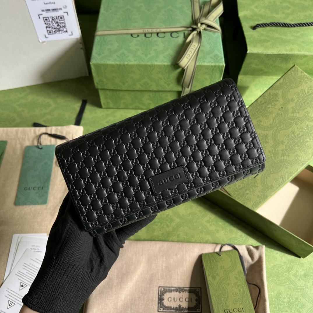 G*u*i wallet-19*10*2cm