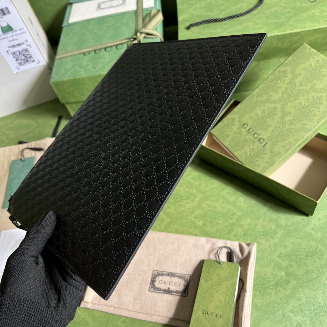 G*u*i pouch-28*21*1.5cm