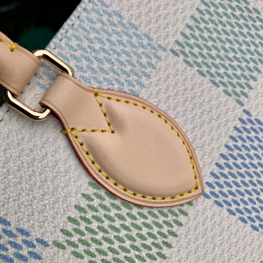 l0*is V*t0n onthego handbag-35*27*14cm