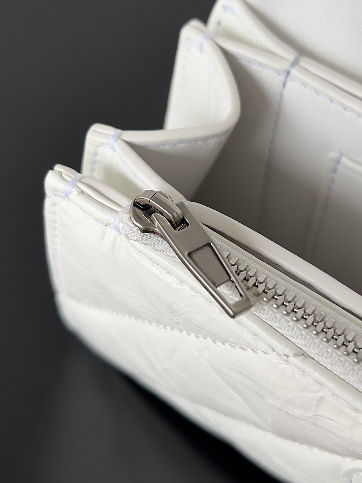 Ba*len*cia*ga crush chain bag-21.8*9.9*4.8cm