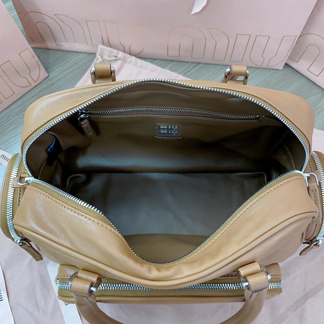 M*um*u tote-32x21x12.5cm