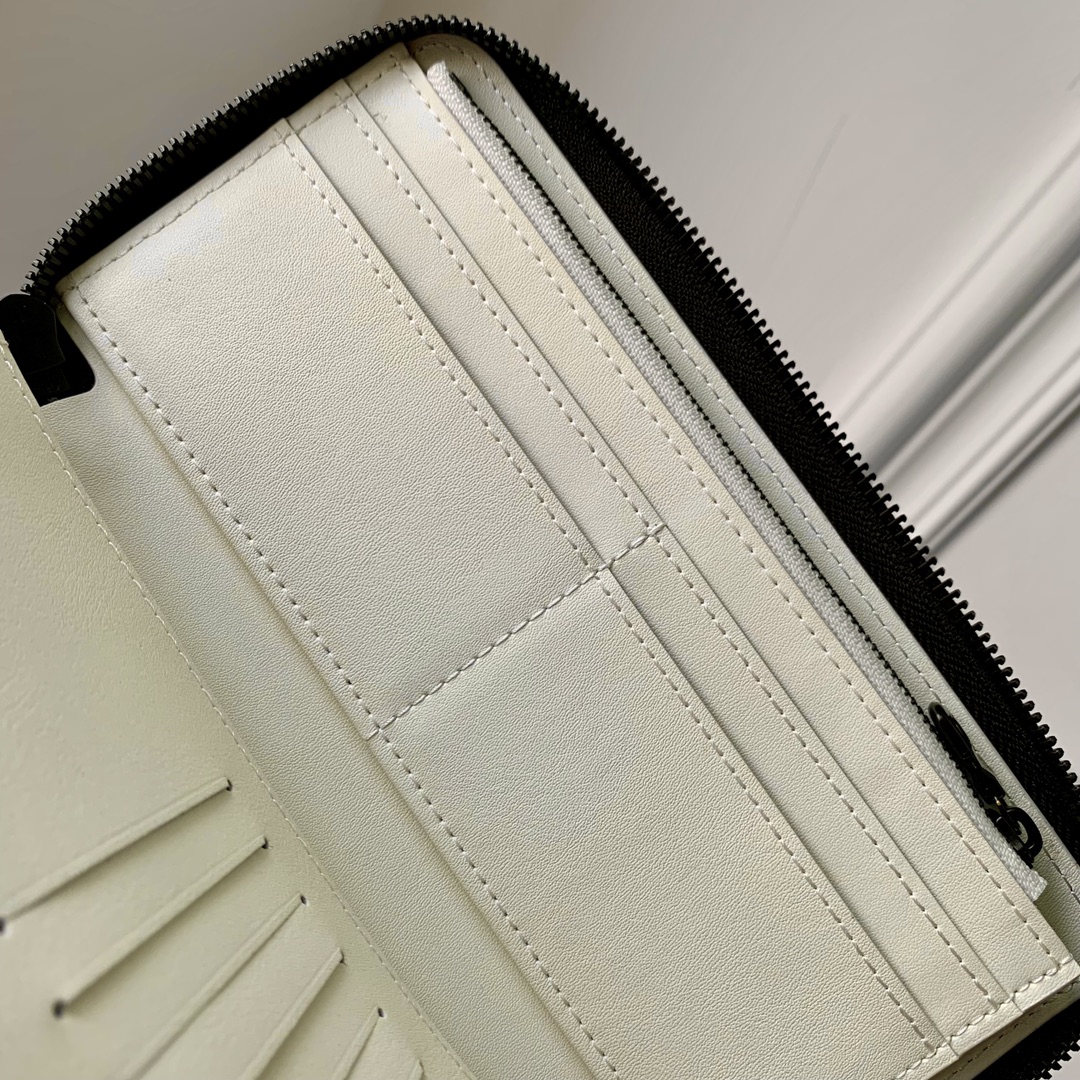 l0*is V*t0n zippy wallet n40675-10 x 20 x 2cm