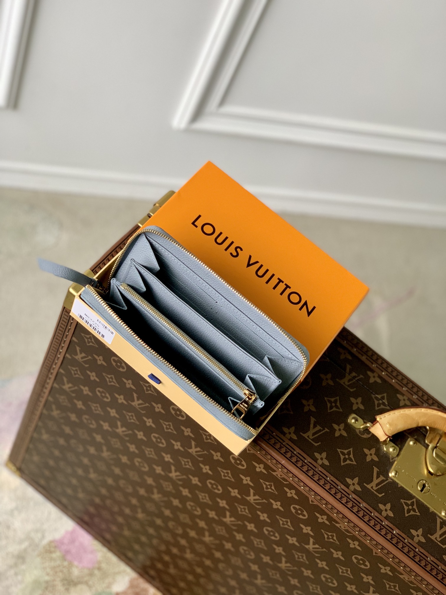 l0*is V*t0n zippy wallet n40675-19.5x10cm