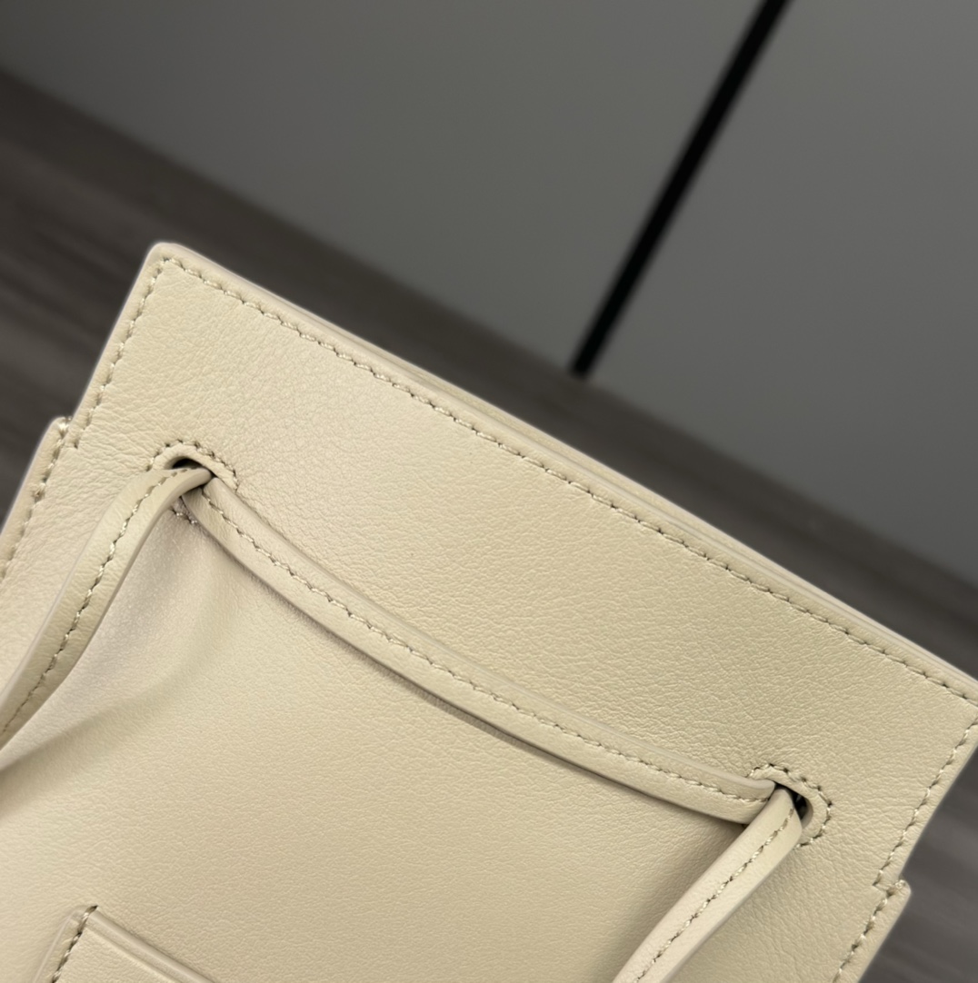 L0ew* dice pocket-21*15*5cm