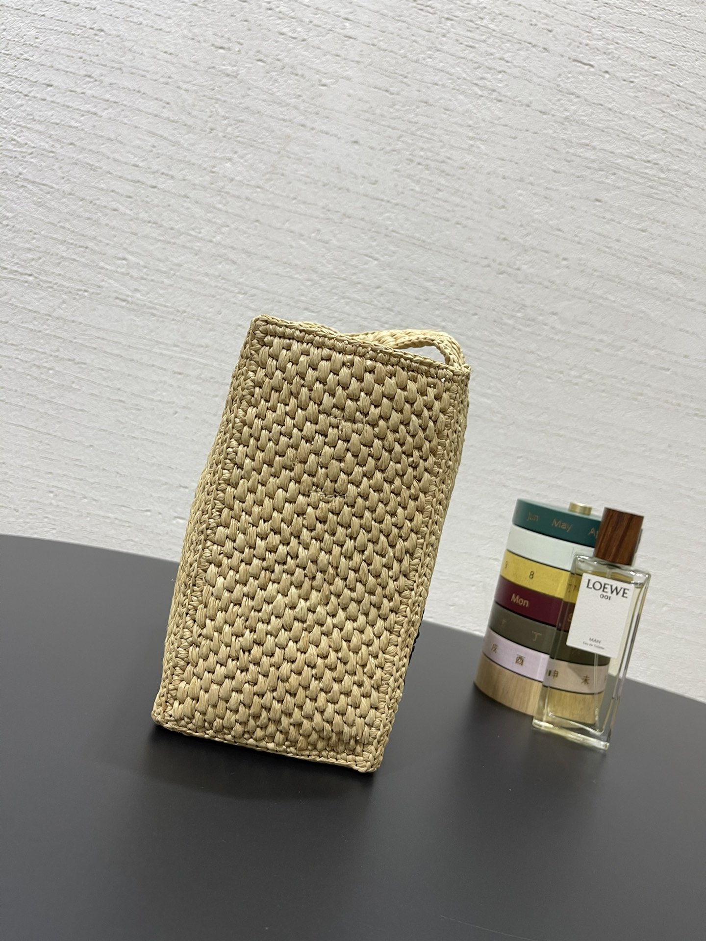 L0ew* raffia font tote bag-24✕11✕19.5cm