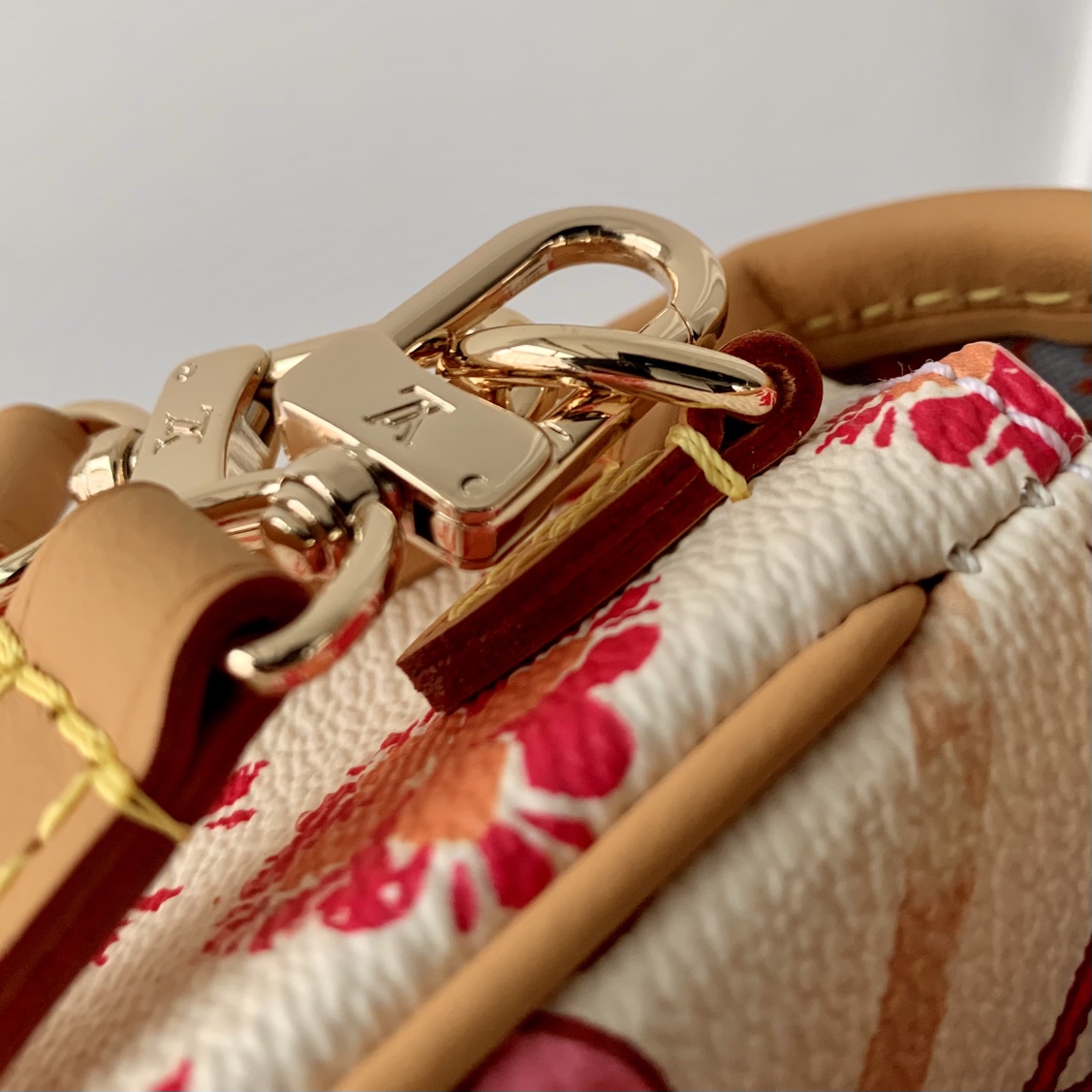 l0*is V*t0n nano diane handbags-m83566-19*10.5*6cm