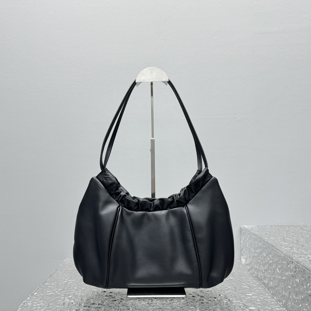 M*um*u wrinkle dumpling bag-38*19*7cm