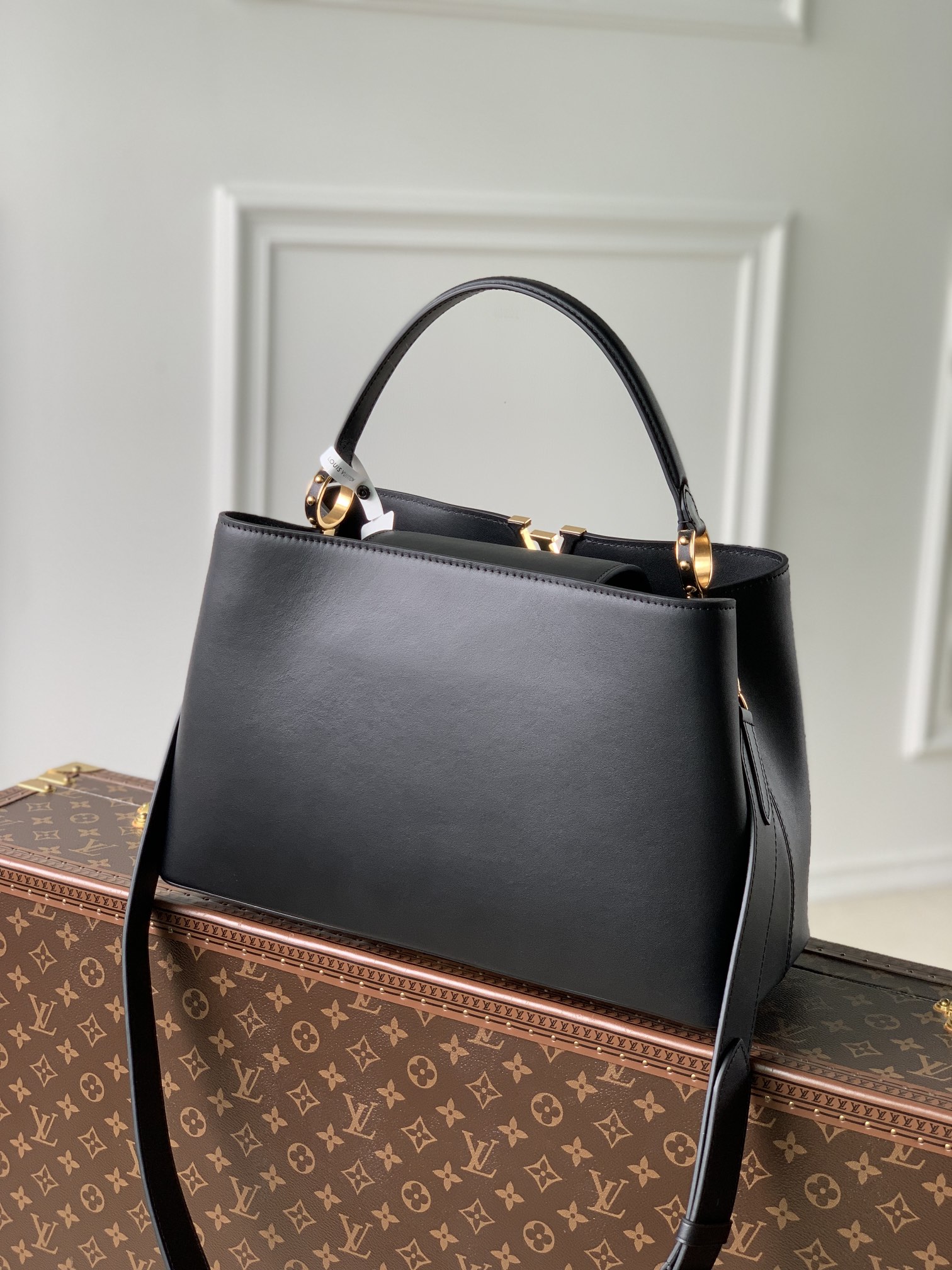 l0*is V*t0n capucines souple handlebag-38 x 23 x 16cm