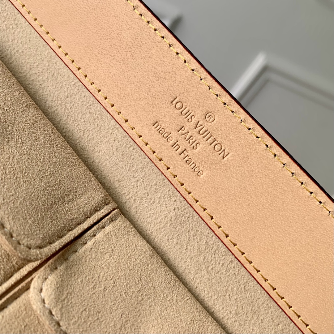 l0*is V*t0n jewelry case monogram etui bijou-19*8*8cm