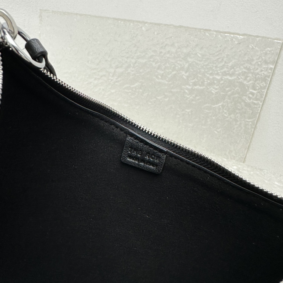 The R0w moon bag-20*6*35.5cm