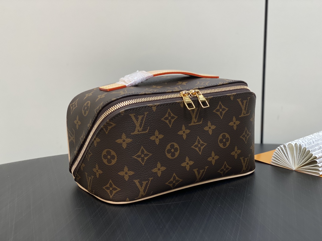 l0*is V*t0n toiletry bag 2 compartments-24*13*13cm