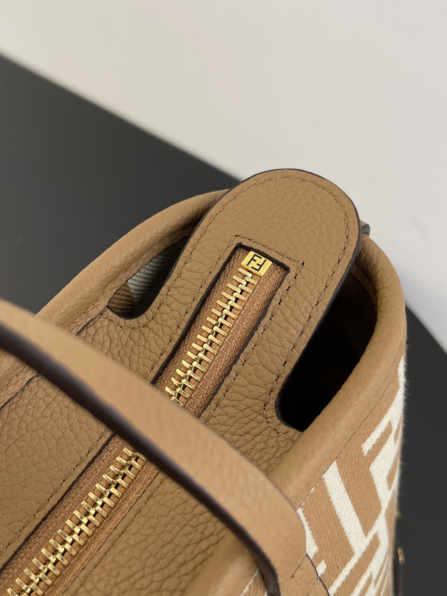 F**di roll bag -23*19.5*15cm