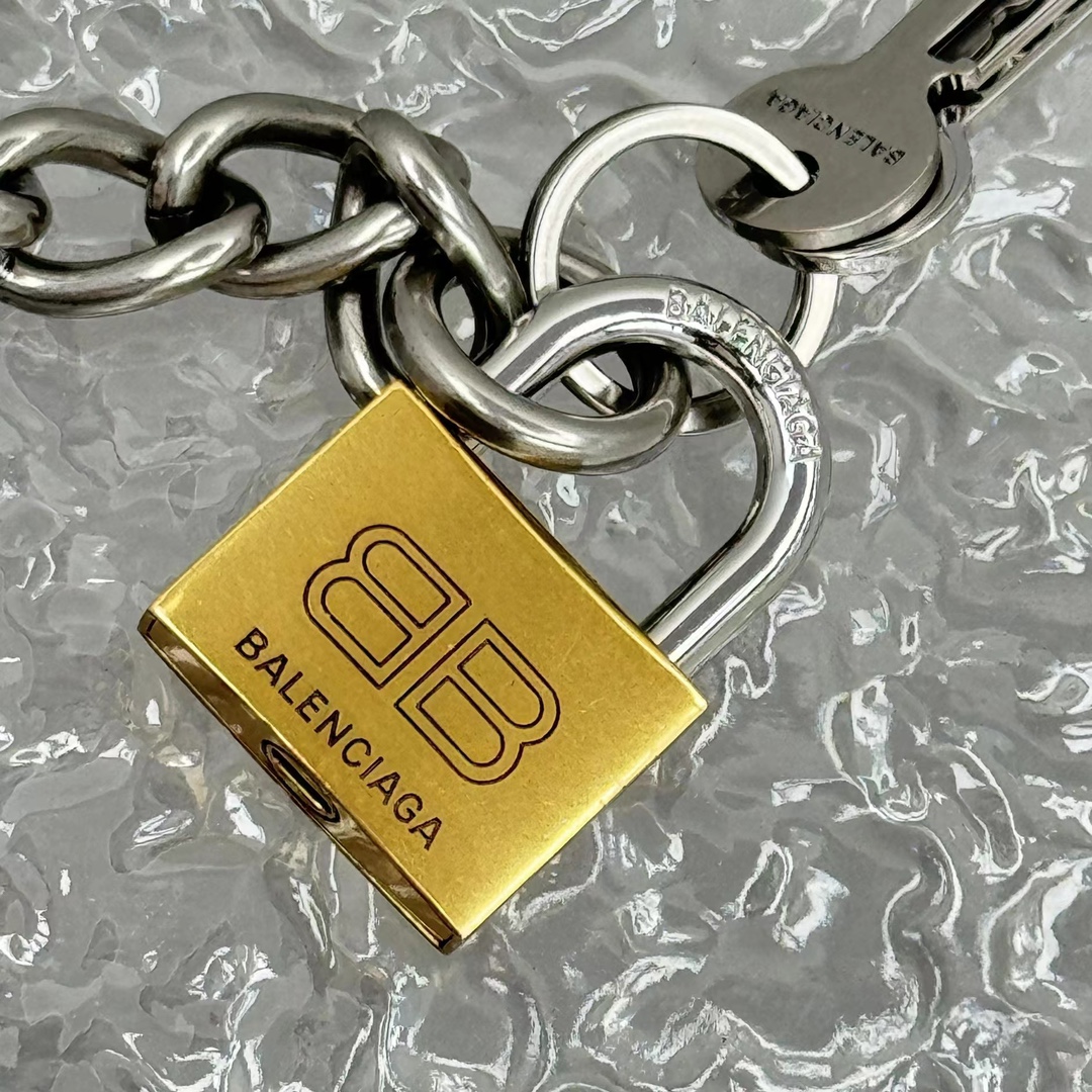 Ba*len*cia*ga necklace-46.5cm