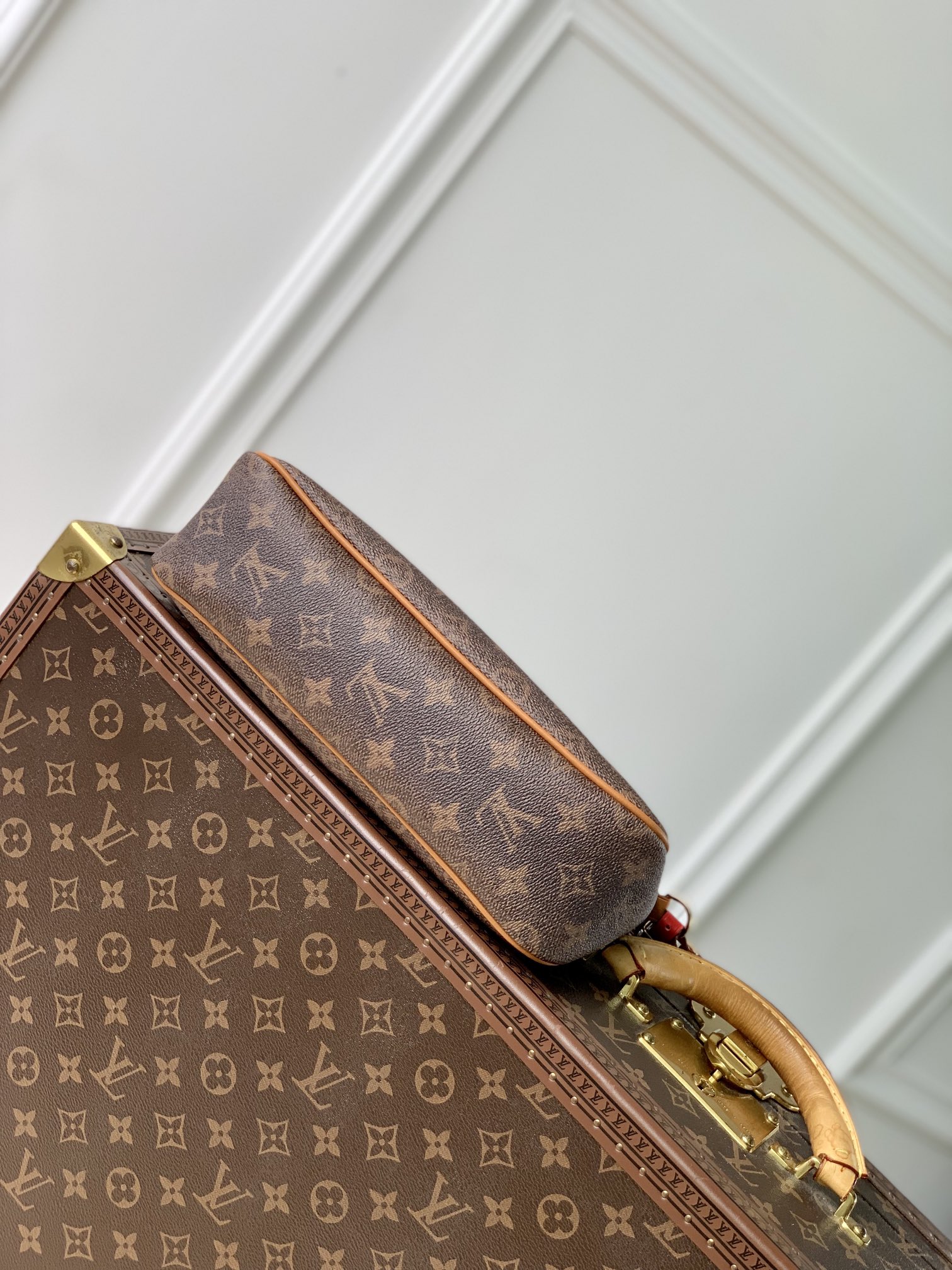 l0*is V*t0npochette accessoire xl m11623-28*16.5*9cm