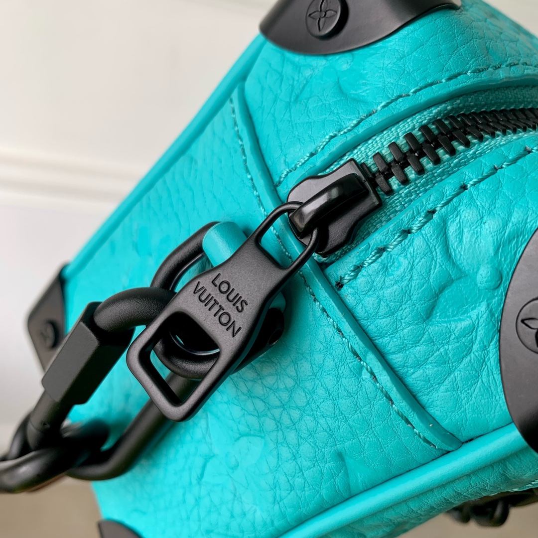 l0*is V*t0n mini soft trunk m25132-18.5 x13x8cm