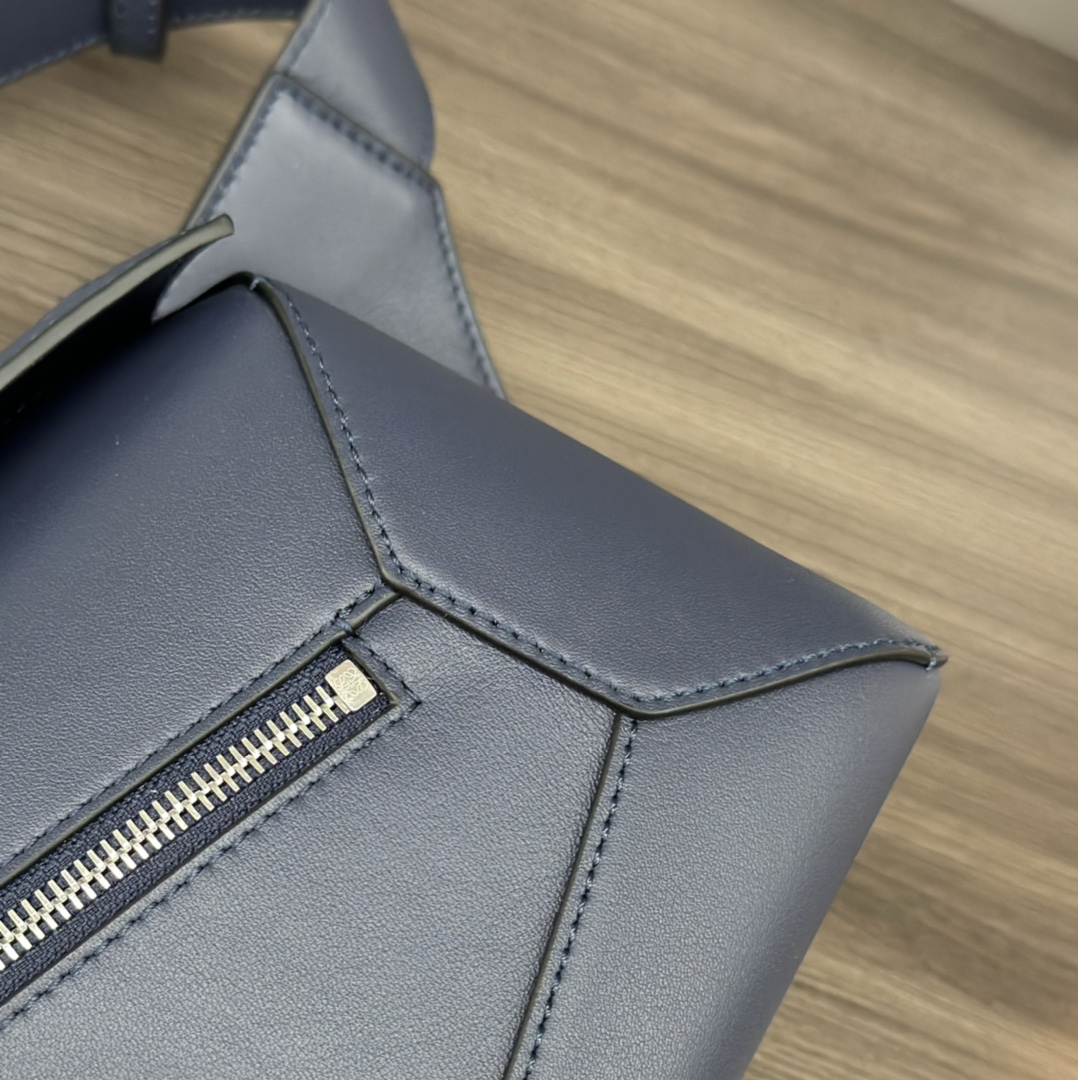 L0ew* puzzle waist bag-24*16*10.5 cm