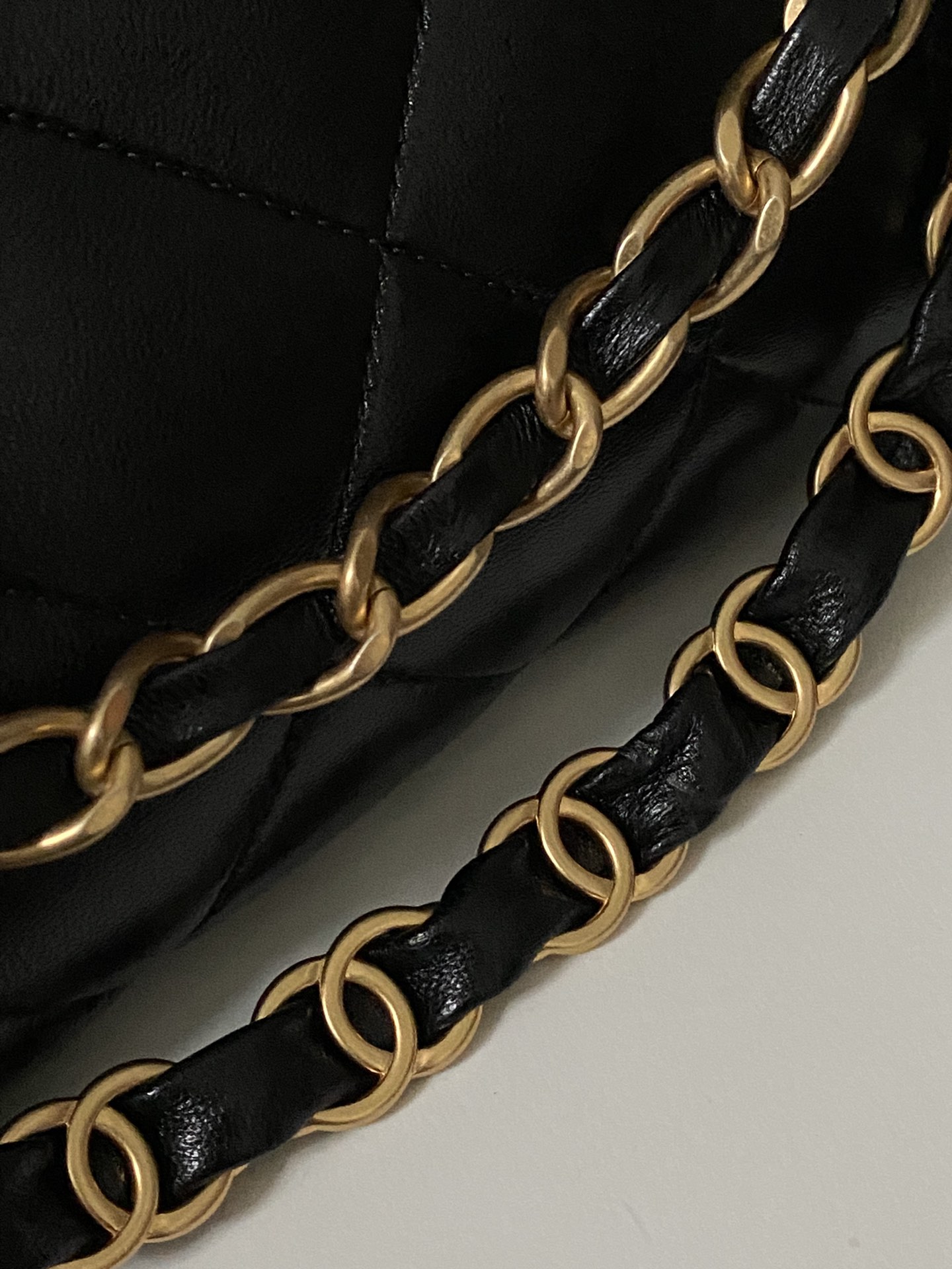 Ch@nel 24P Maxi Hobo-30×17.5×6&37×26.5×9CM