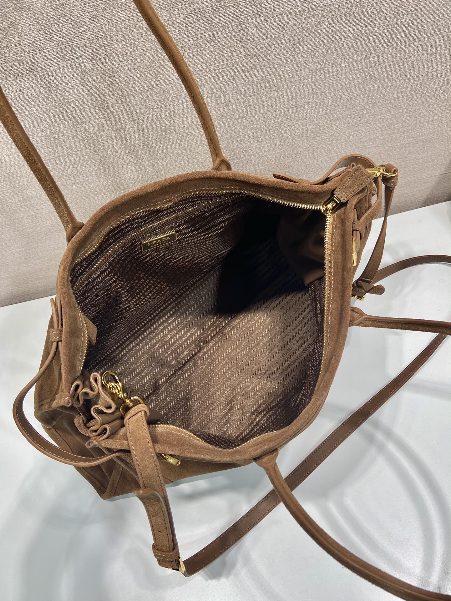 Pra*a lussolf 1ba433 crossbody bag-38*30*12m