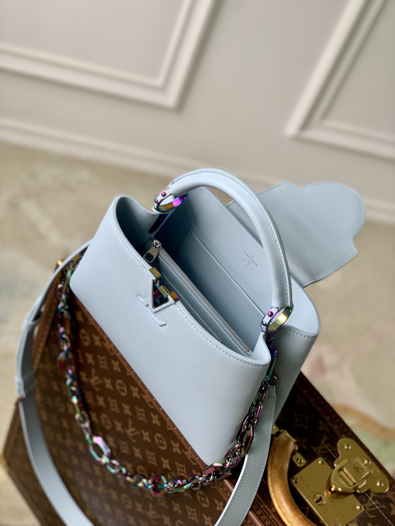 l0*is V*t0n capucines handlebag-27*18*9cm