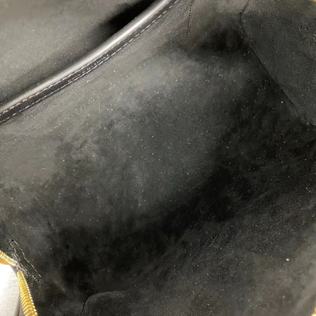 Ce**e boston pillow bag-19.5×14×7.5cm