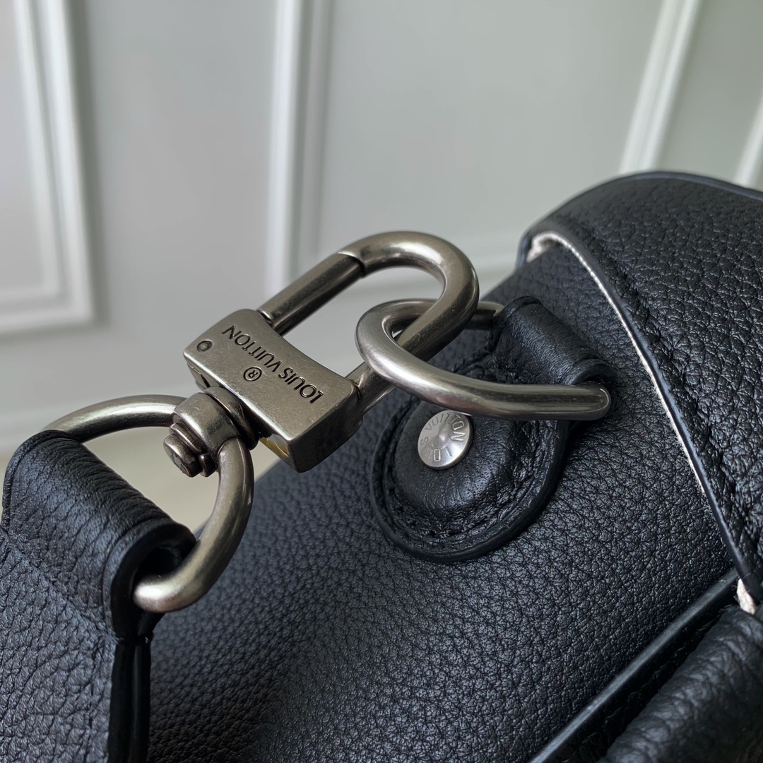 l0*is V*t0n soul trunk handbag-19 x 15 x 7cm