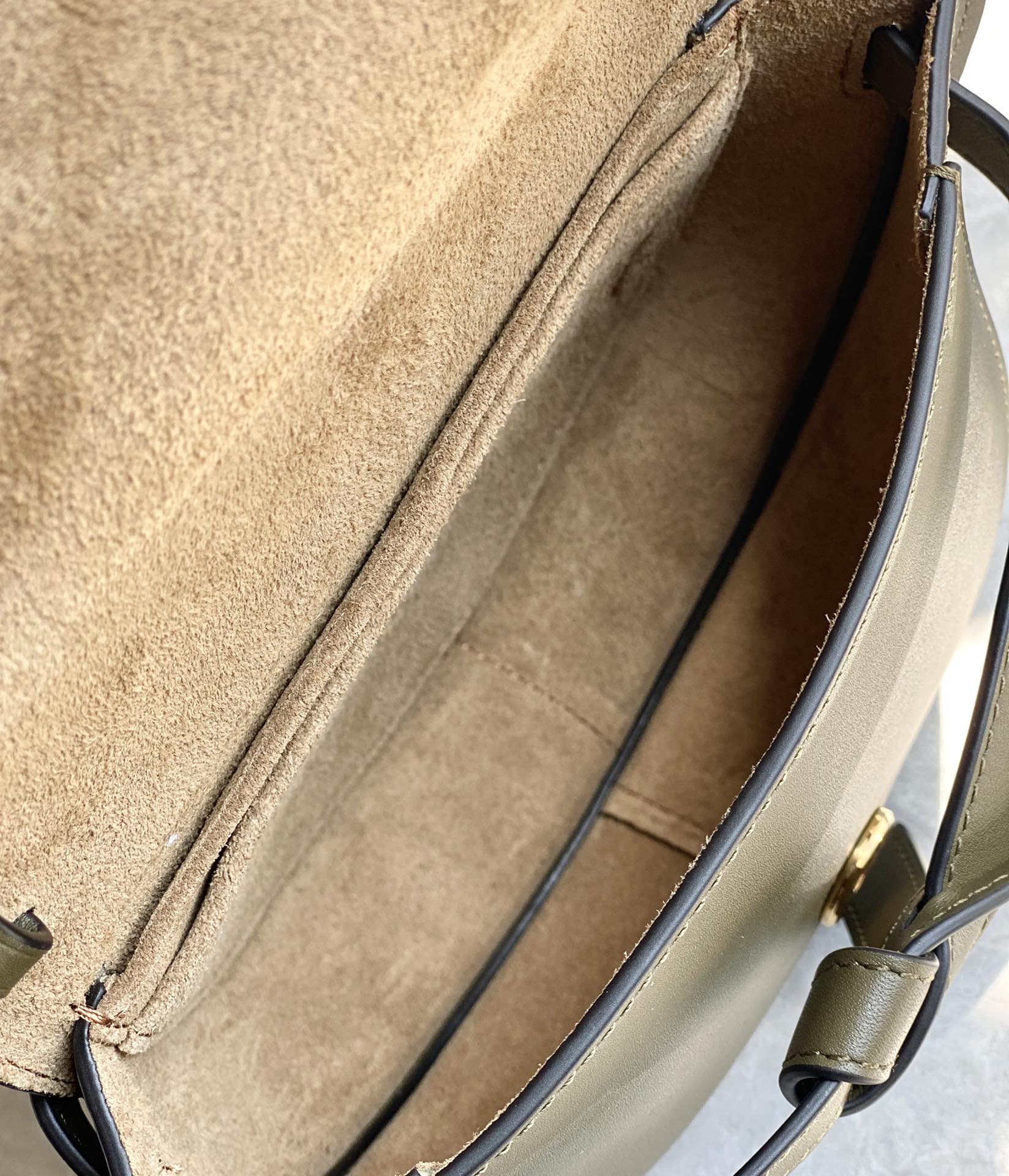 L0ew* mini puzzle gatedual bag-21*12.5*9cm